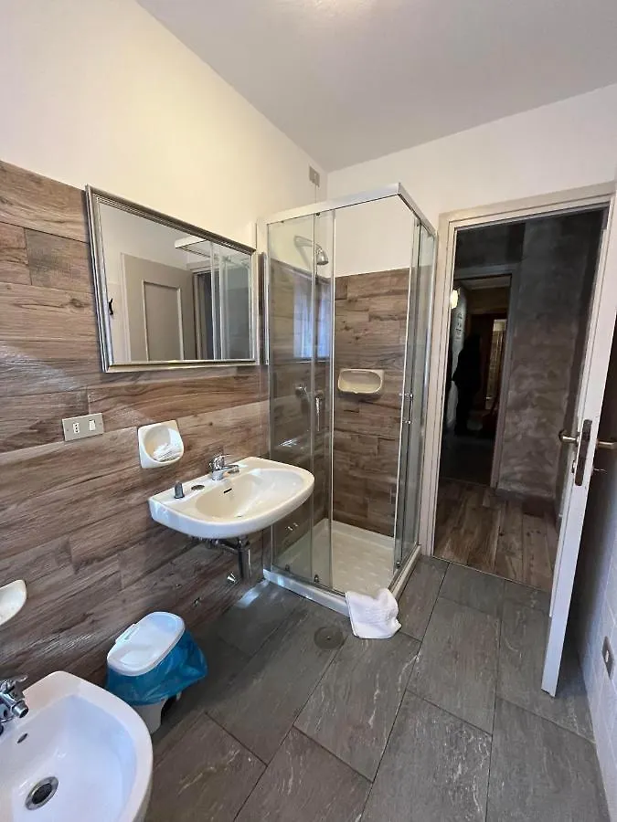 Bed & Breakfast San Luigi - Rooms & Apartments Campodolcino Italy