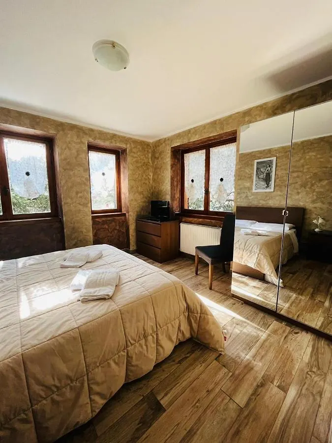 San Luigi - Rooms & Apartments Campodolcino