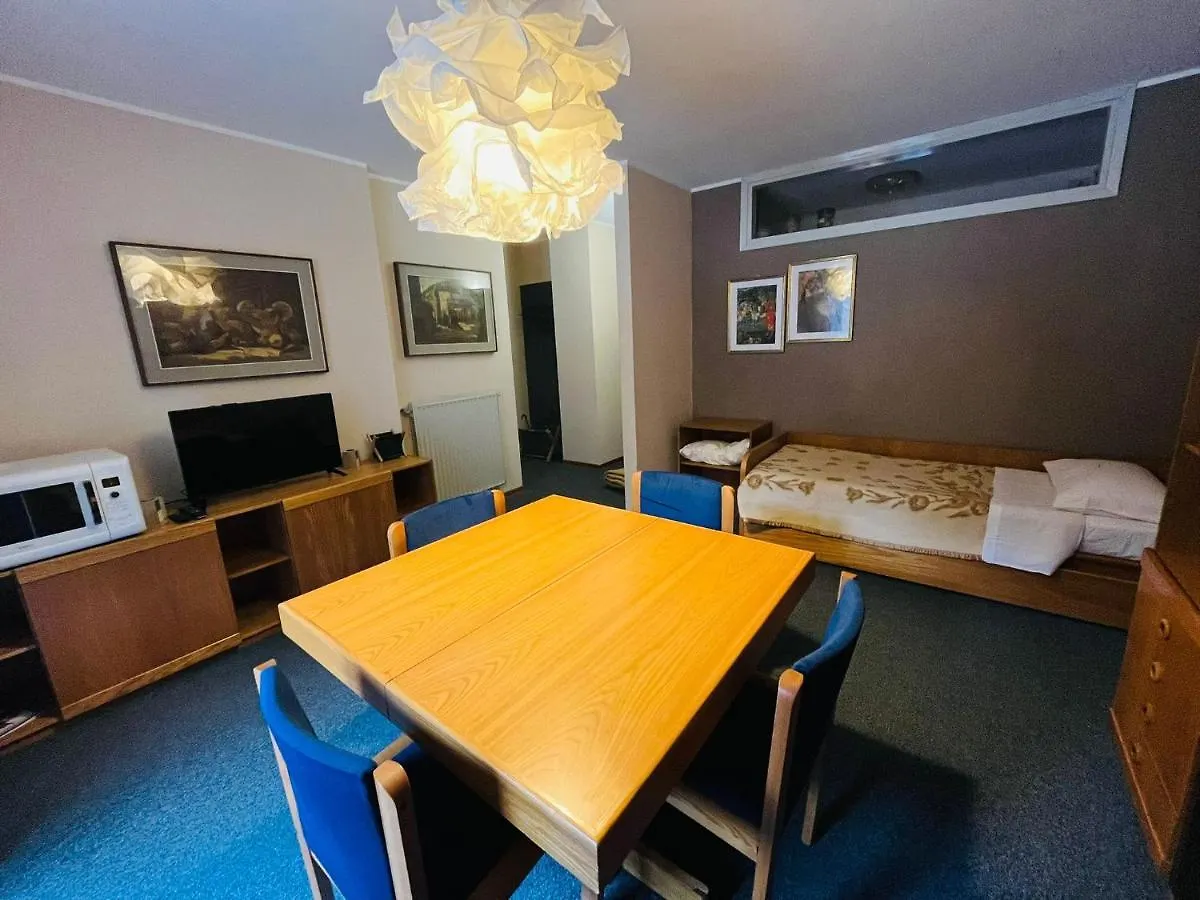 San Luigi - Rooms & Apartments Campodolcino Bed & Breakfast