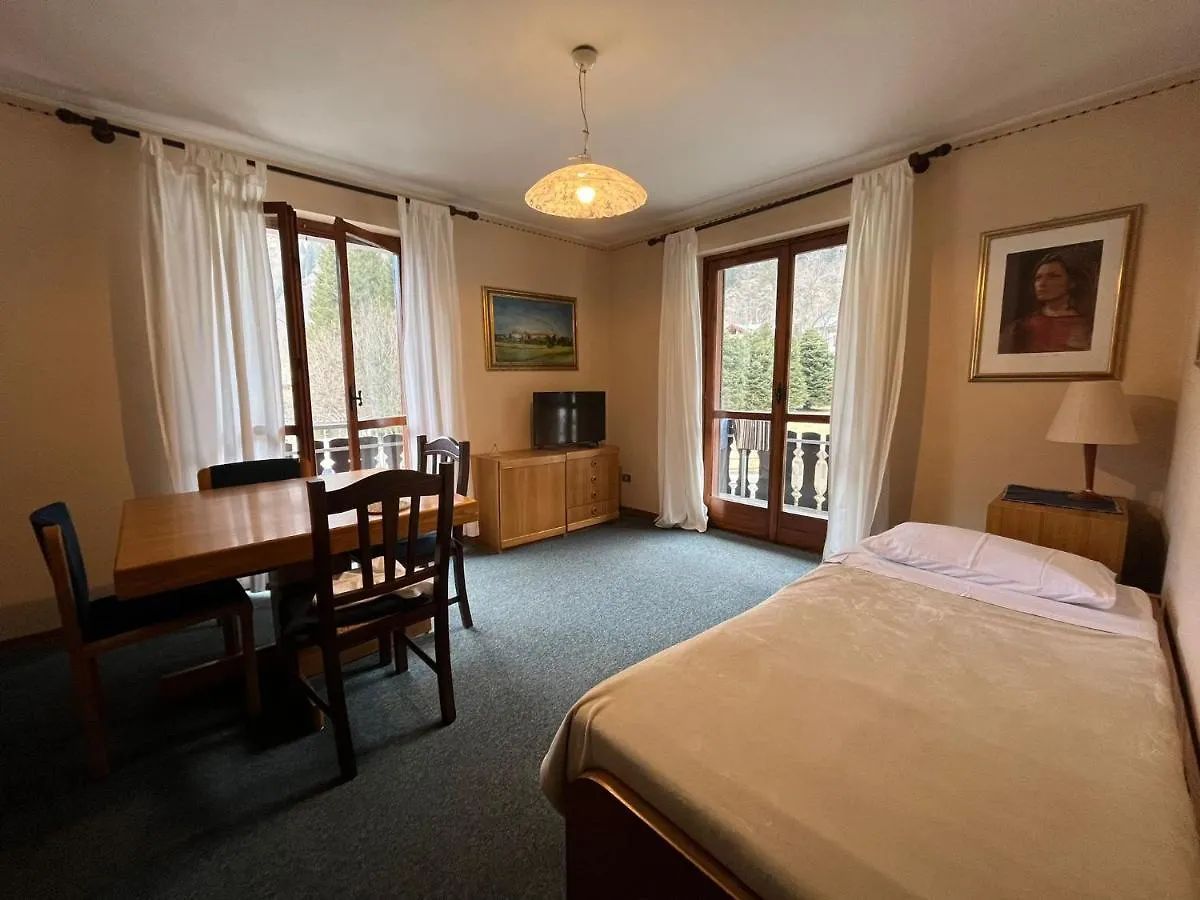 San Luigi - Rooms & Apartments Campodolcino
