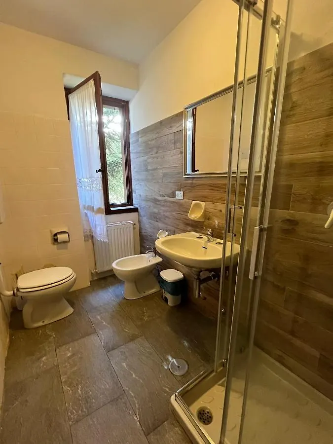 San Luigi - Rooms & Apartments Campodolcino Bed & Breakfast