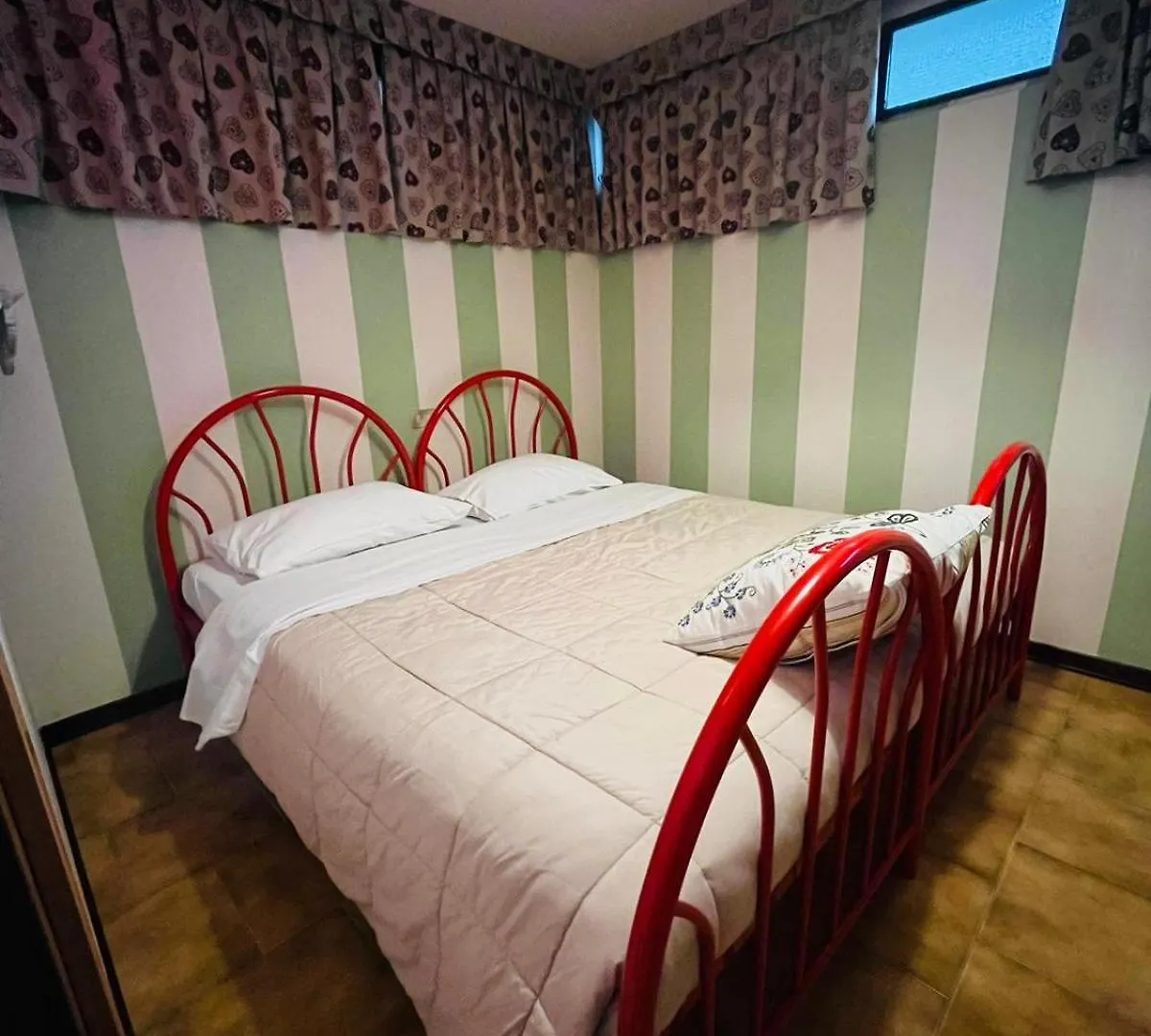 San Luigi - Rooms & Apartments Campodolcino Bed & Breakfast